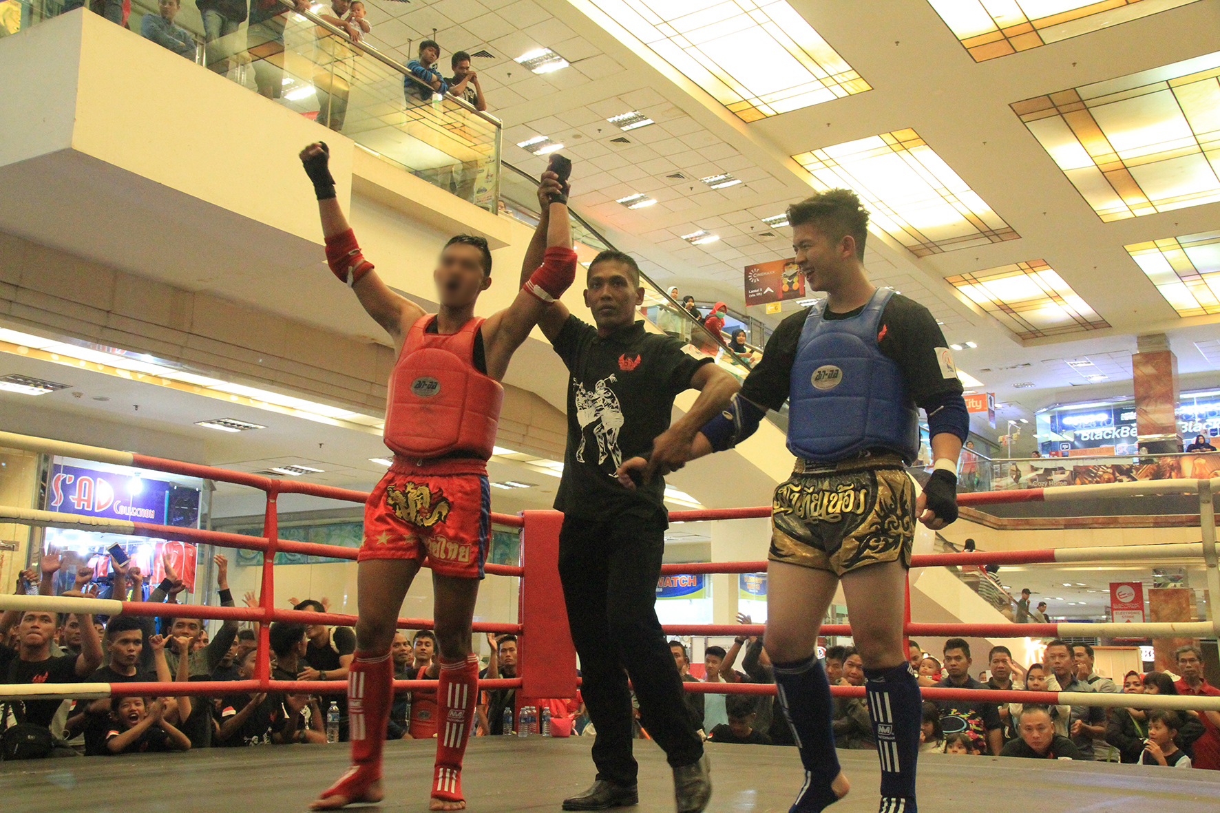 Prajurit Satbravo Paskhas Raih Prestasi Kejuaraan Muaythai Kota