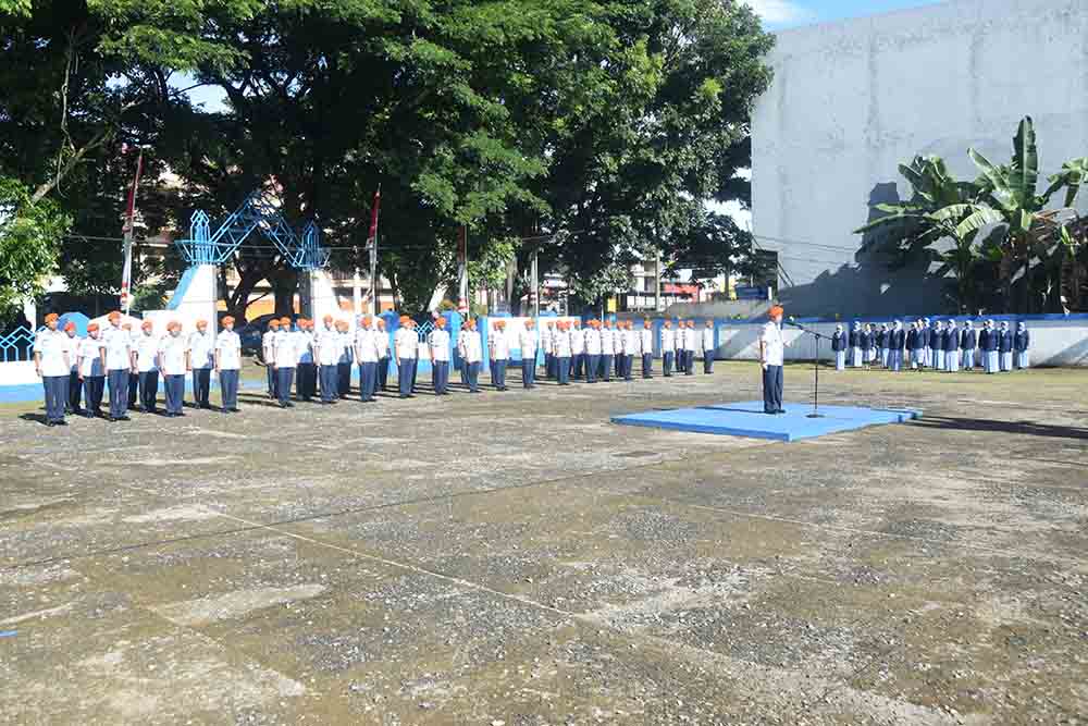 Kenang Jasa Para Pahlawan Dengan Ziarah Taman Makam Pahlawan Kopasgat