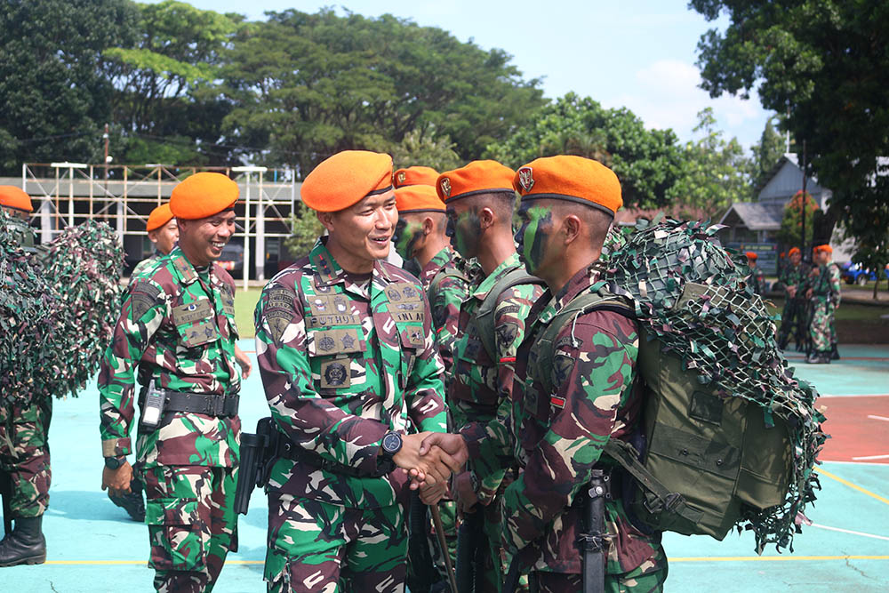 Danyonko 464 Kopasgat Pimpin Upacara Tradisi Penerimaan Anggota Baru