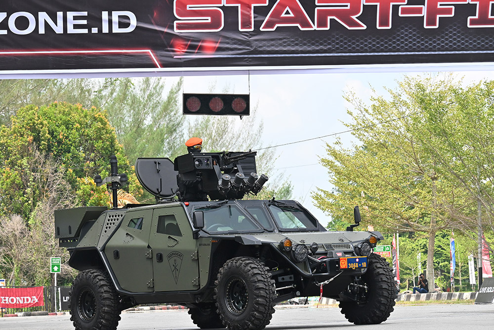 Statik Show Batalyon Komando 465 Kopasgat Dalam Rangka Dirgantara Motoprix Kalimantan Barat
