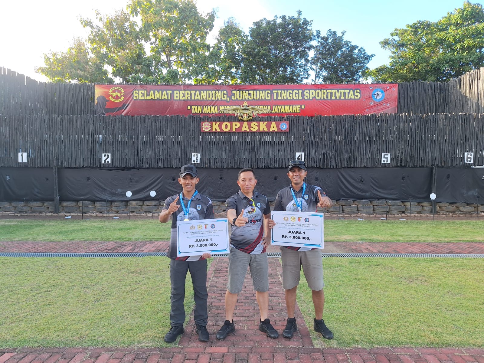 Atlet Menembak Detasemen Matra 1 Wing Komando I Kopasgat Sapu Podium Emas Pada Event Hut Ke 69 Kopaska  Di Surabaya