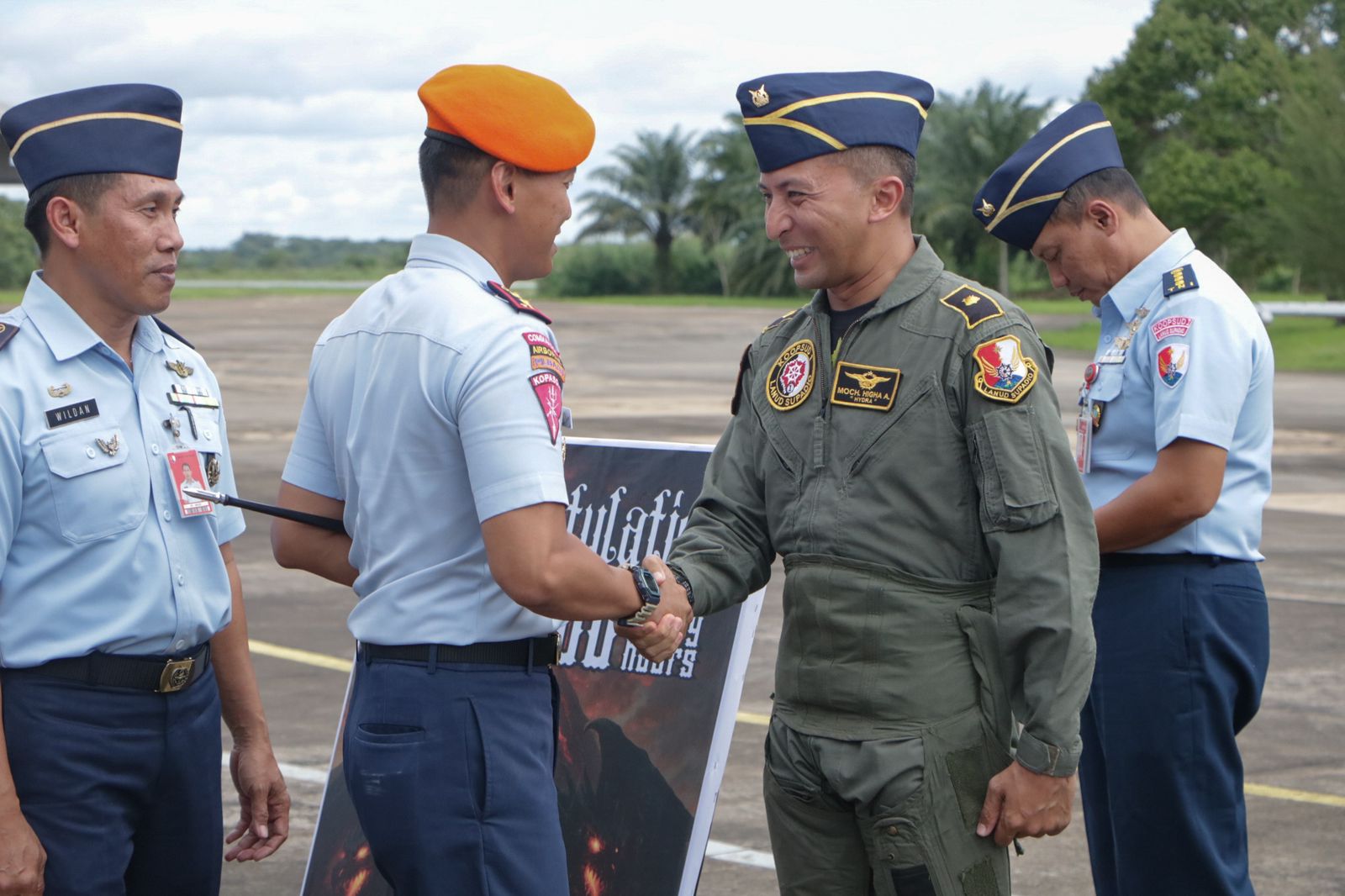 Dandenhanud 473 Kopasgat Hadiri Acara Tradisi 2000 Jam Terbang Pilot Skadron Udara 1.