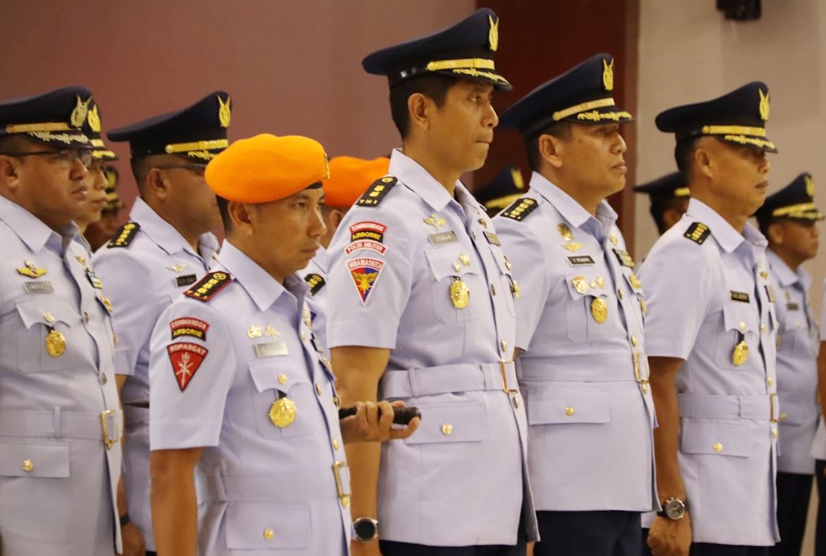 Danwingko II Kopasgat Hadiri Sertijab Danlanud Haluoleo